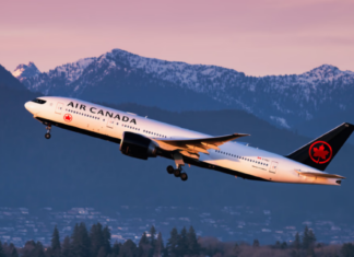 加航试行第三方争议解决机制 航空旅客投诉积压与乘客权益保障受关注