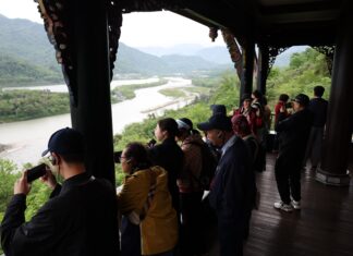 千年古堰迎海外来客 共话中国治水智慧的国际传播